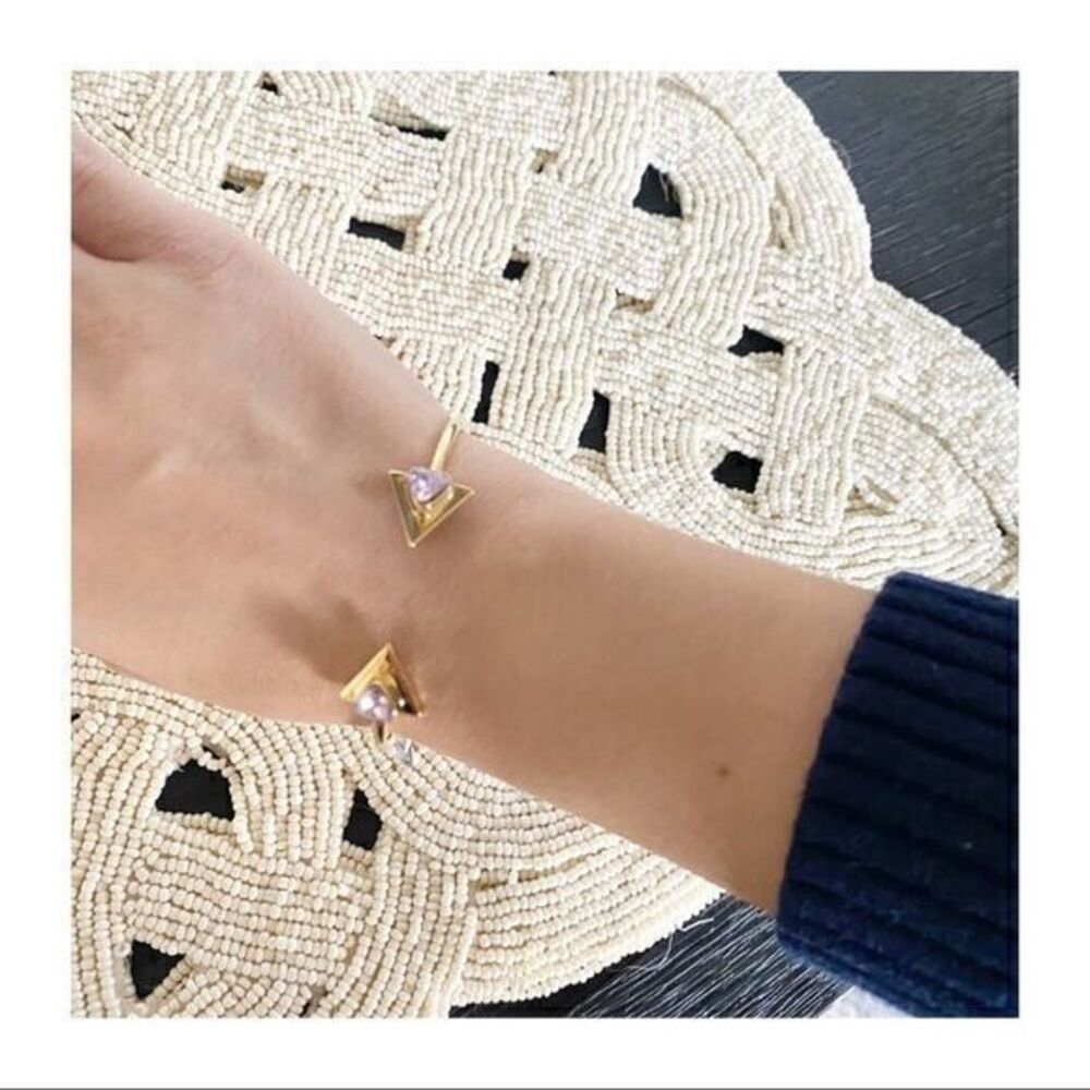 Open gold tone bangle amethyst stone NWT